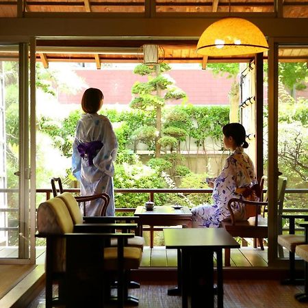 Kamiyamada Hotel Chikuma Buitenkant foto