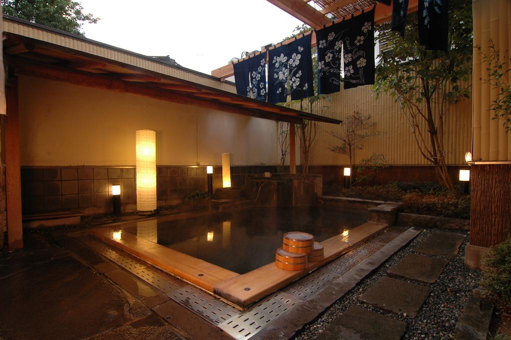 Kamiyamada Hotel Chikuma Buitenkant foto