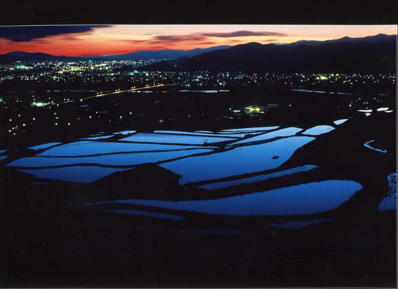 Kamiyamada Hotel Chikuma Buitenkant foto