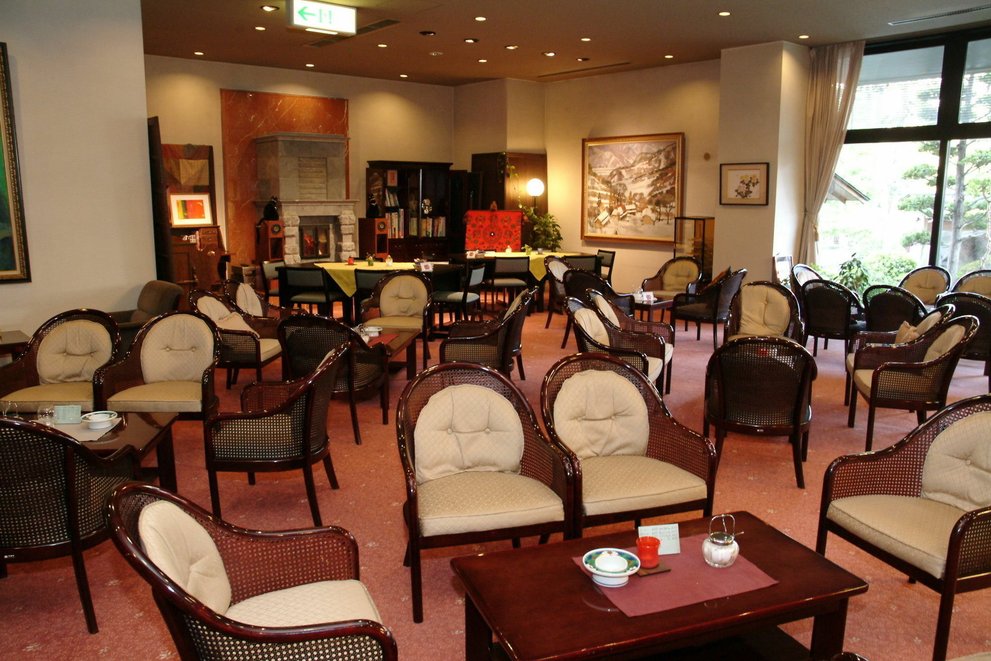 Kamiyamada Hotel Chikuma Buitenkant foto
