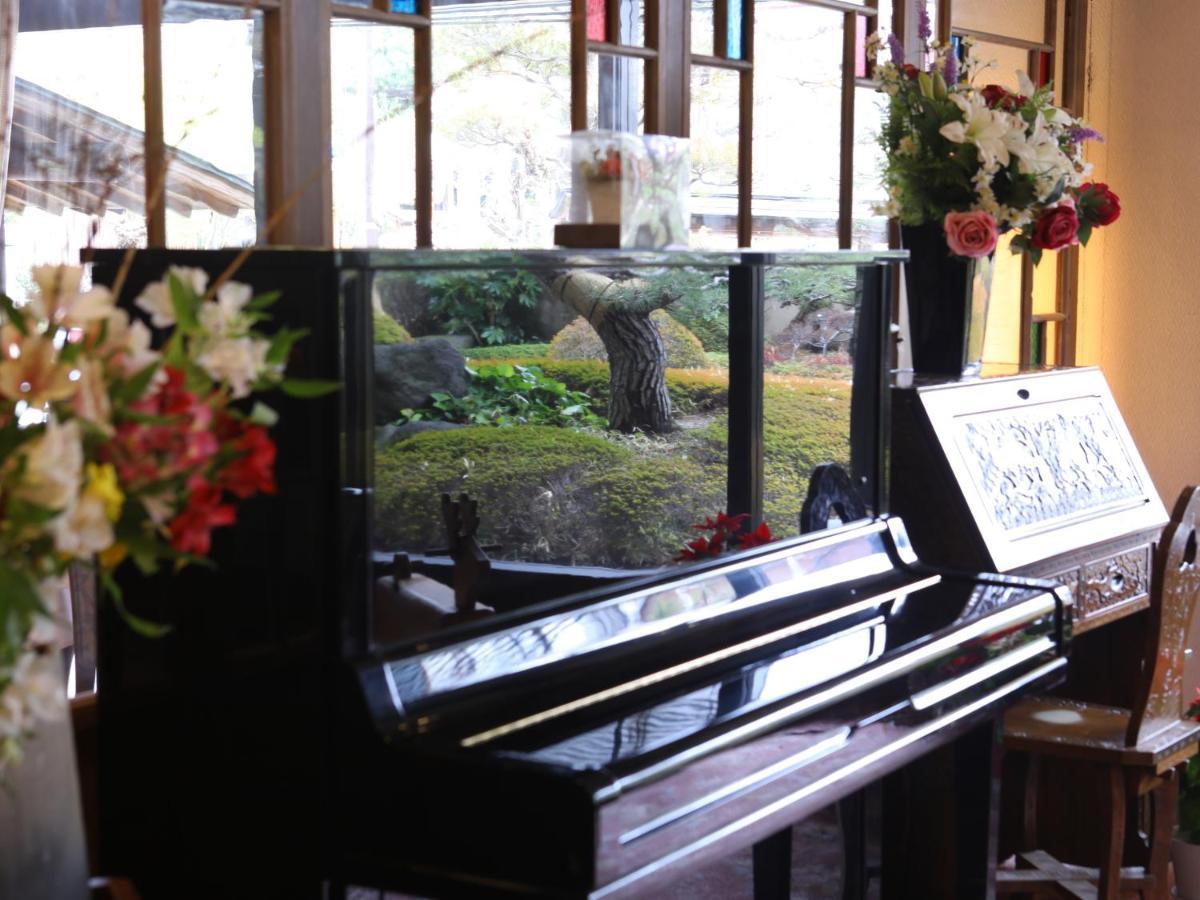 Kamiyamada Hotel Chikuma Buitenkant foto